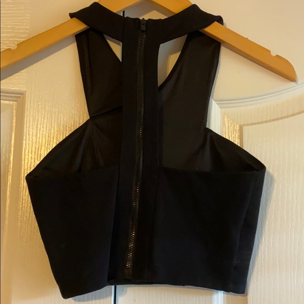 Express Crop Top - Picture 2 of 2